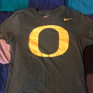 Oregon Ducks Women’s Nike Shirt